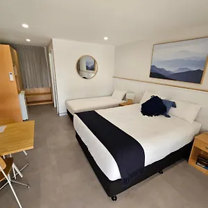 3* Motel Colonial